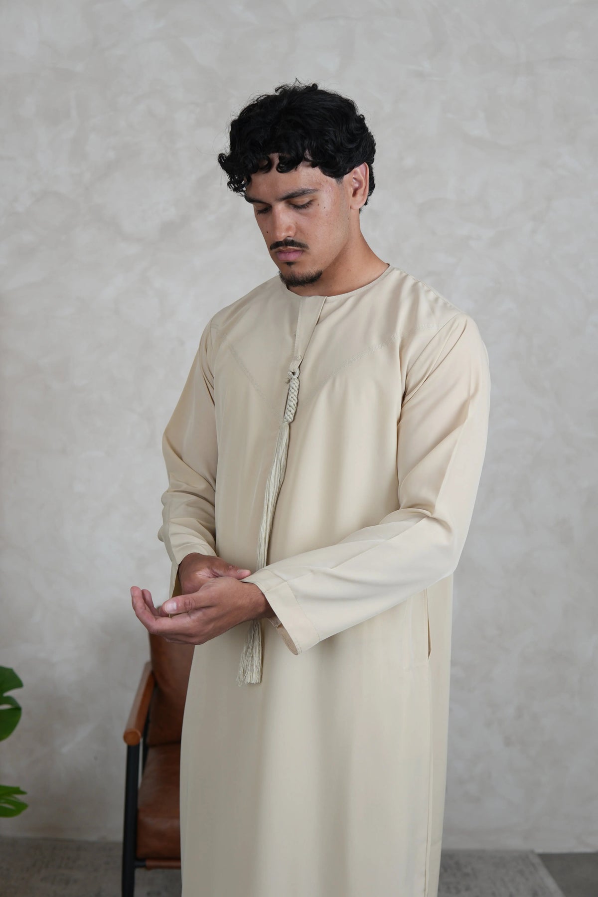 Our Emirati Thobes: The Complete Guide