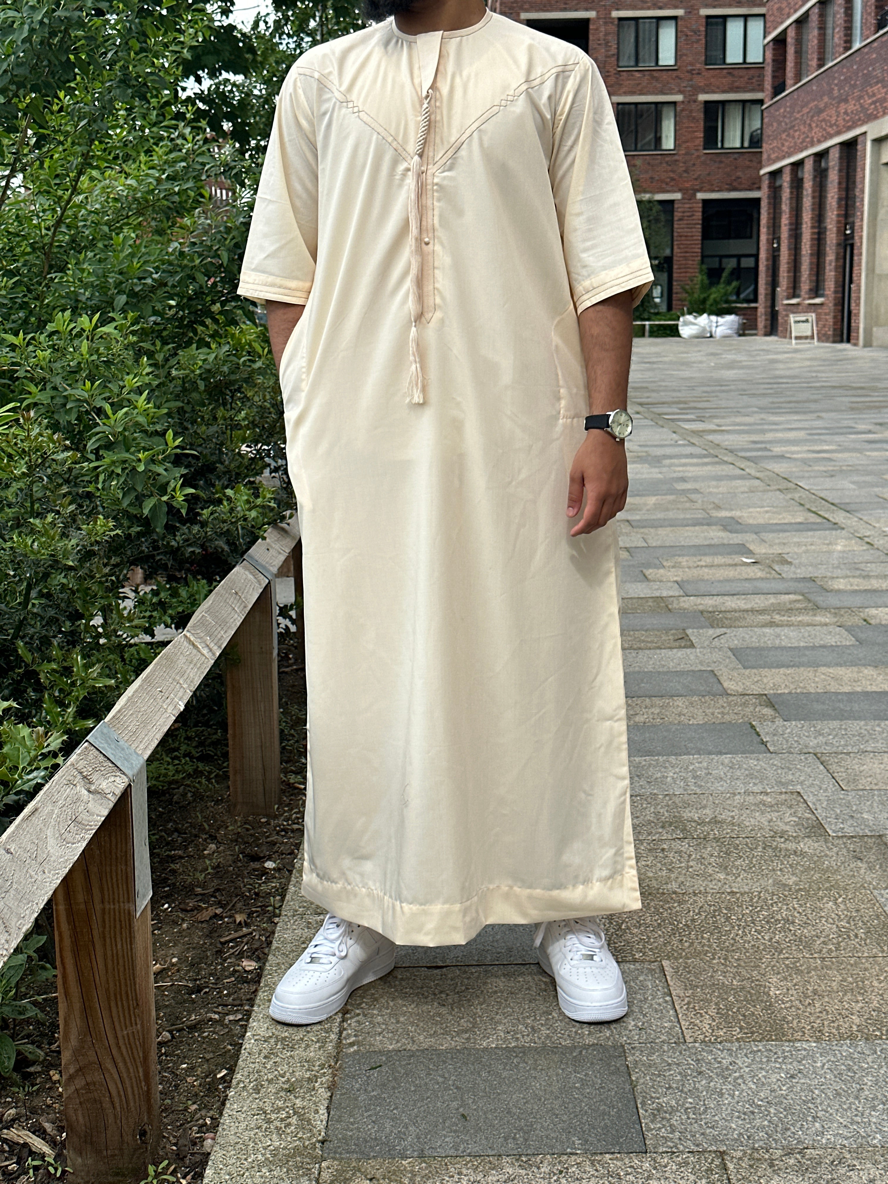 Cream Half-Sleeve Emirati Thobe