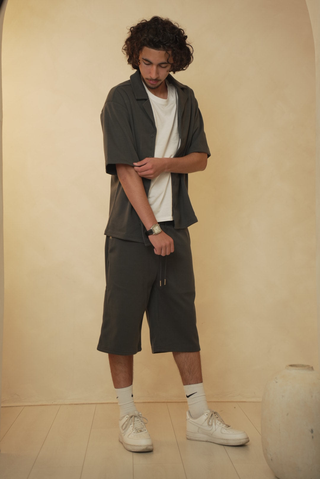 Beaufort Relaxed Set In Dark Grey