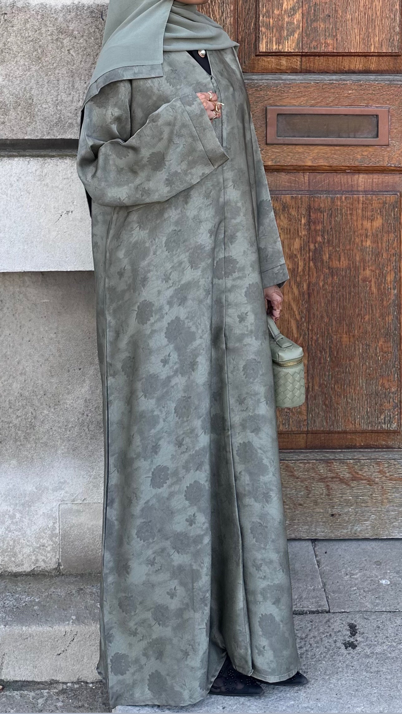 Sage Mukka Petal Abaya