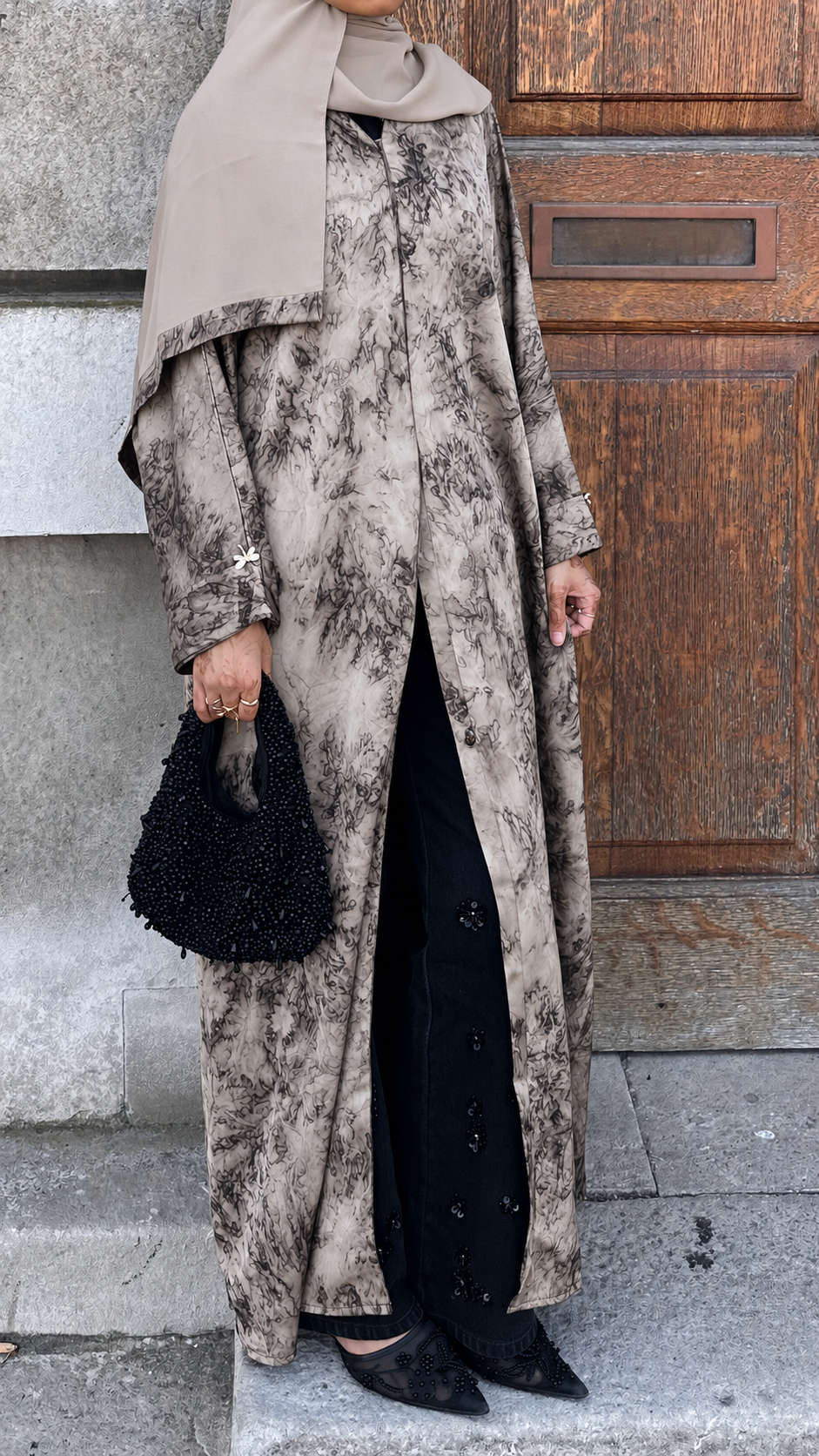 Avenra Printed Abaya 2 Piece Set – Cream Marble Modest Abaya with Hijab
