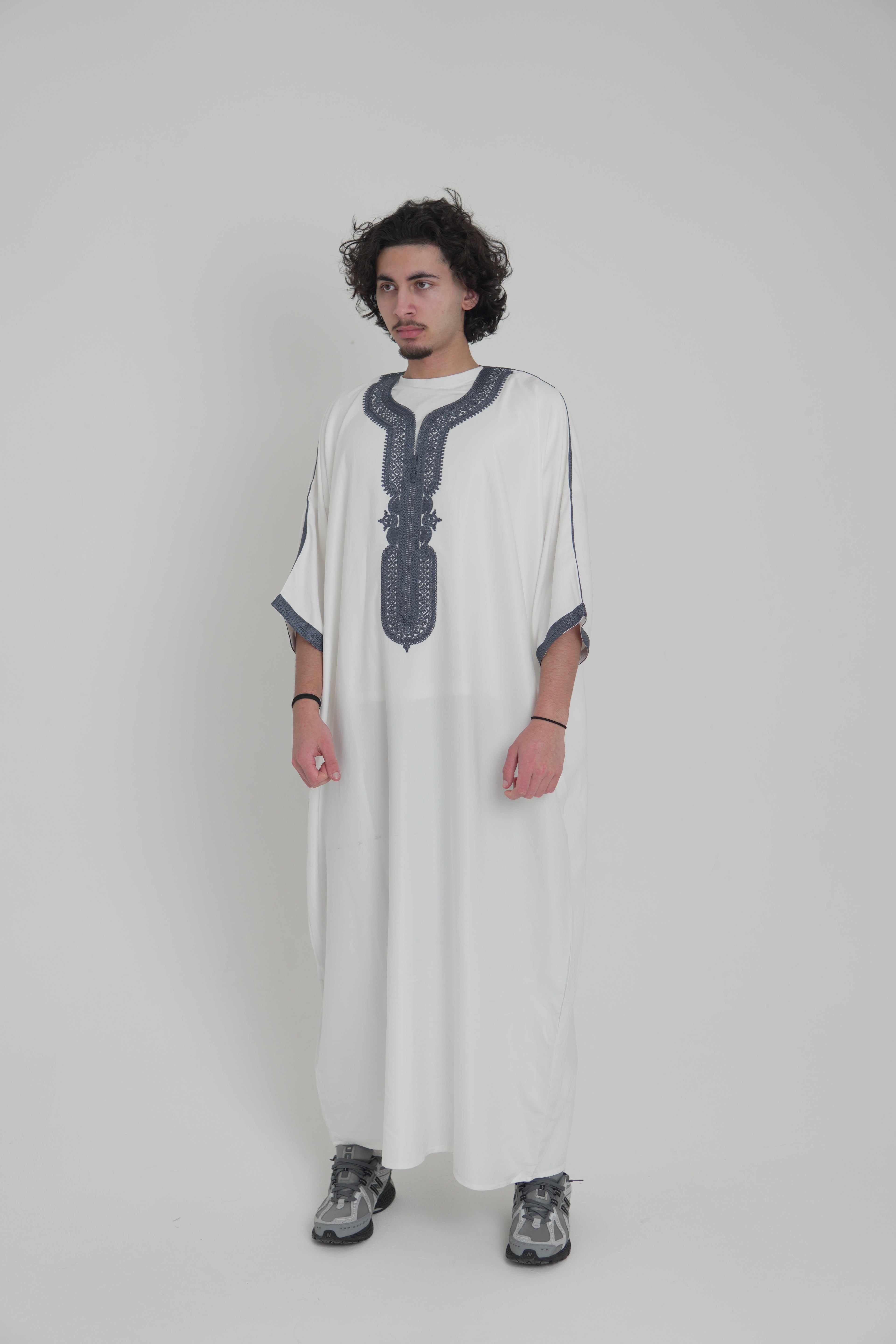 White & Space Grey Gandoura