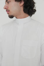 The White Collared Thobe