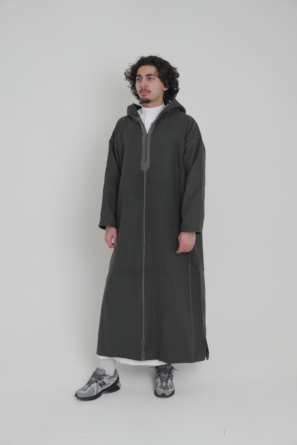 Men's Dark Grey Moroccan Djellaba – Traditional Hooded Thobe