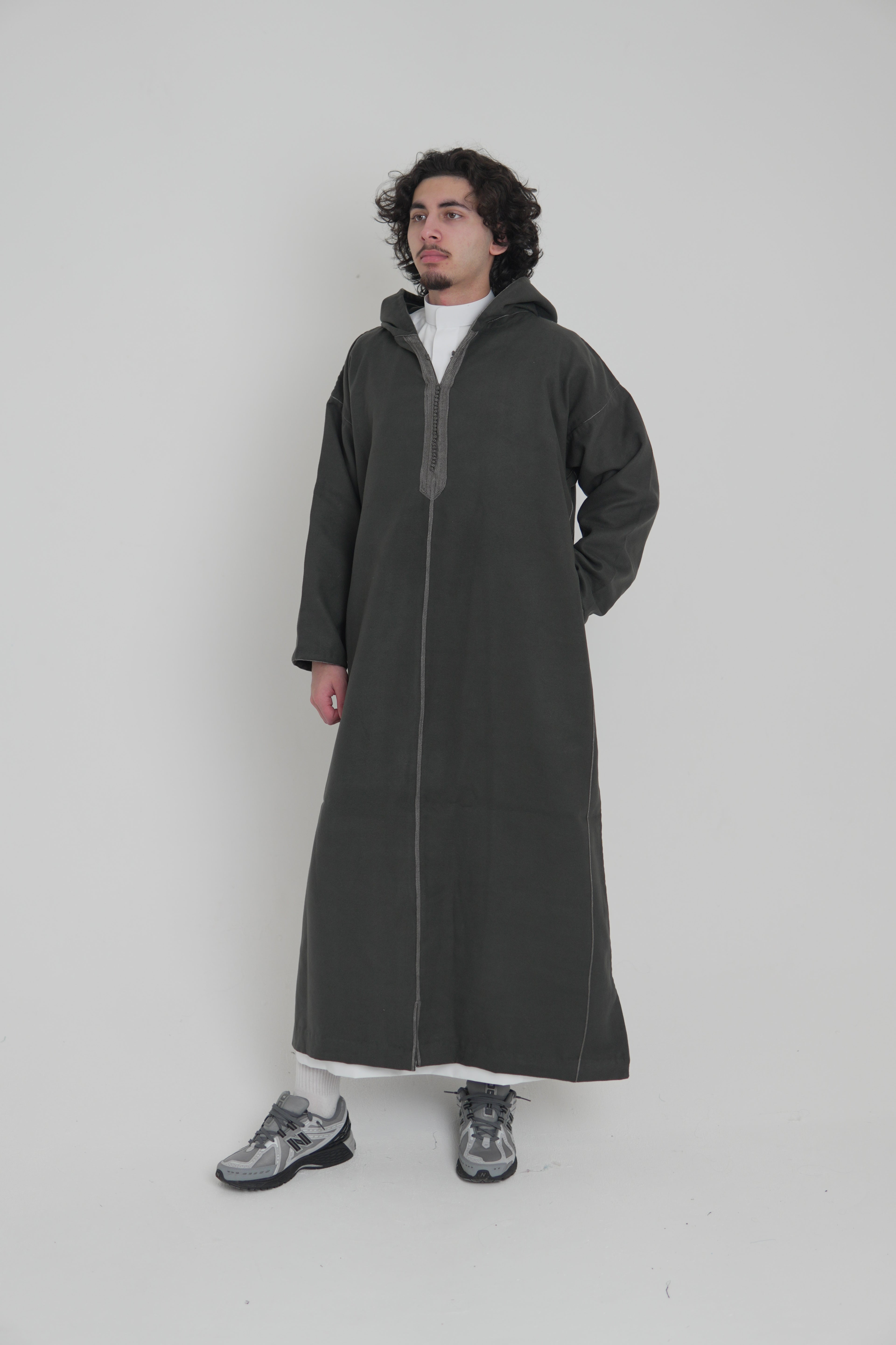 Men's Dark Grey Moroccan Djellaba – Traditional Hooded Thobe
