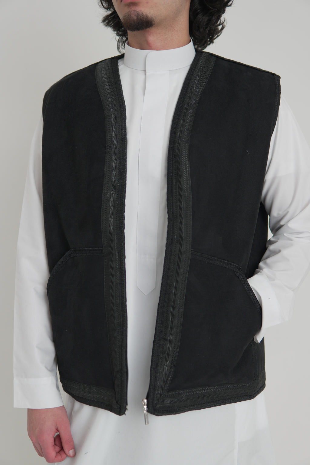 Black Farwa Gilet - Men's Bodycoat