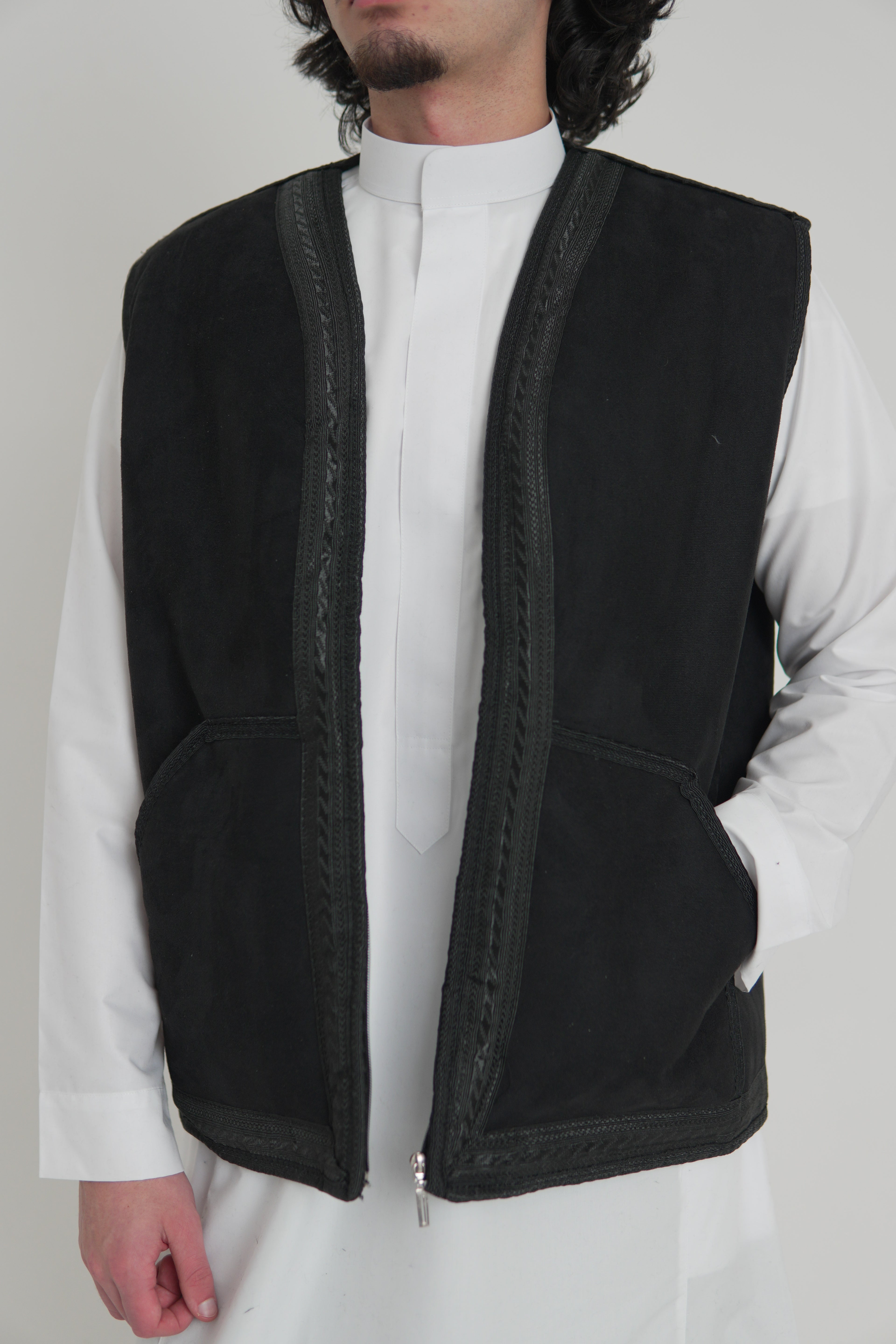 Black Farwa Gilet - Men's Bodycoat