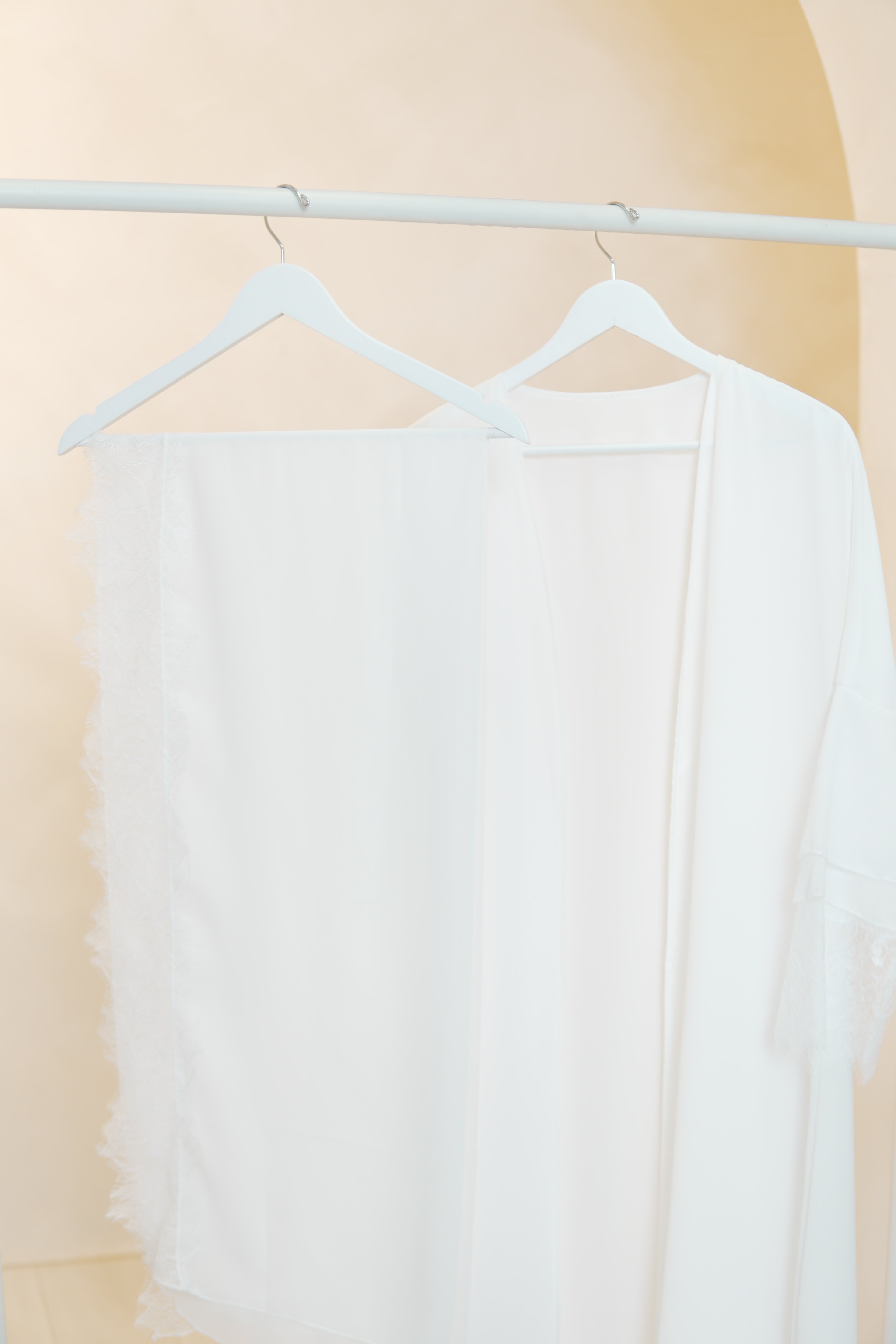 The White Safa Lace Abaya