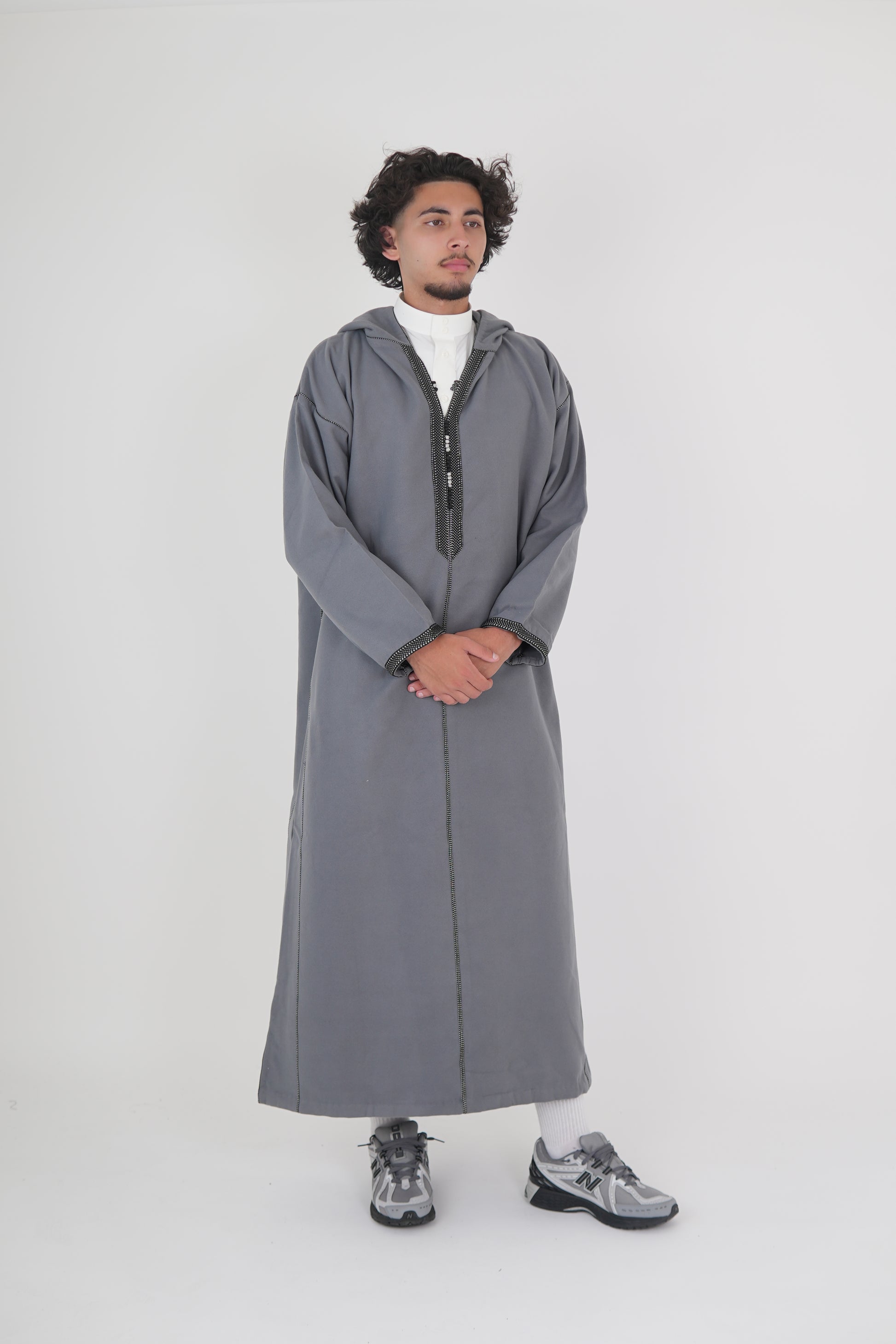 Men’s Grey Moroccan Djellaba – Traditional Hooded Thobe