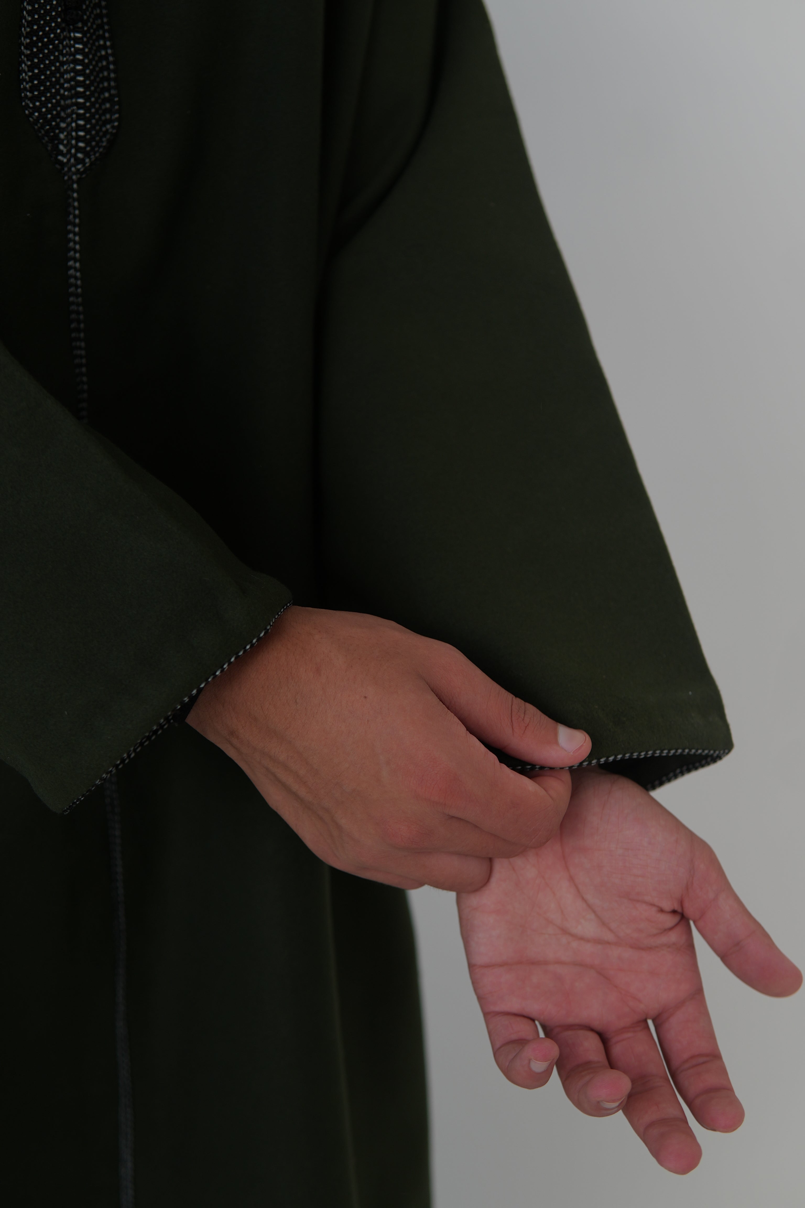 Men’s Khaki Moroccan Djellaba – Traditional Hooded Thobe