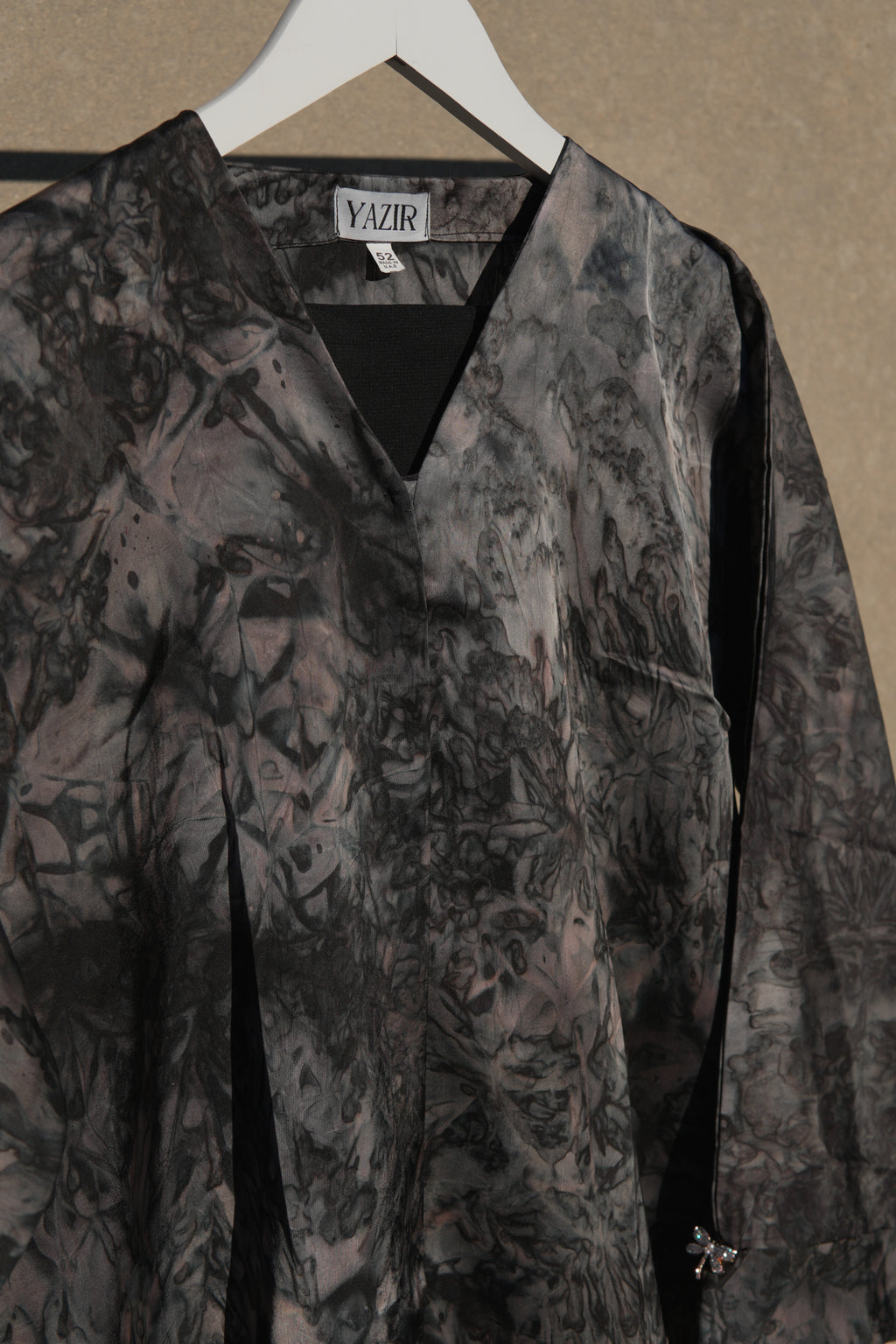 Avenra Printed Abaya 2 Piece Set – Dark Marble Modest Abaya with Hijab