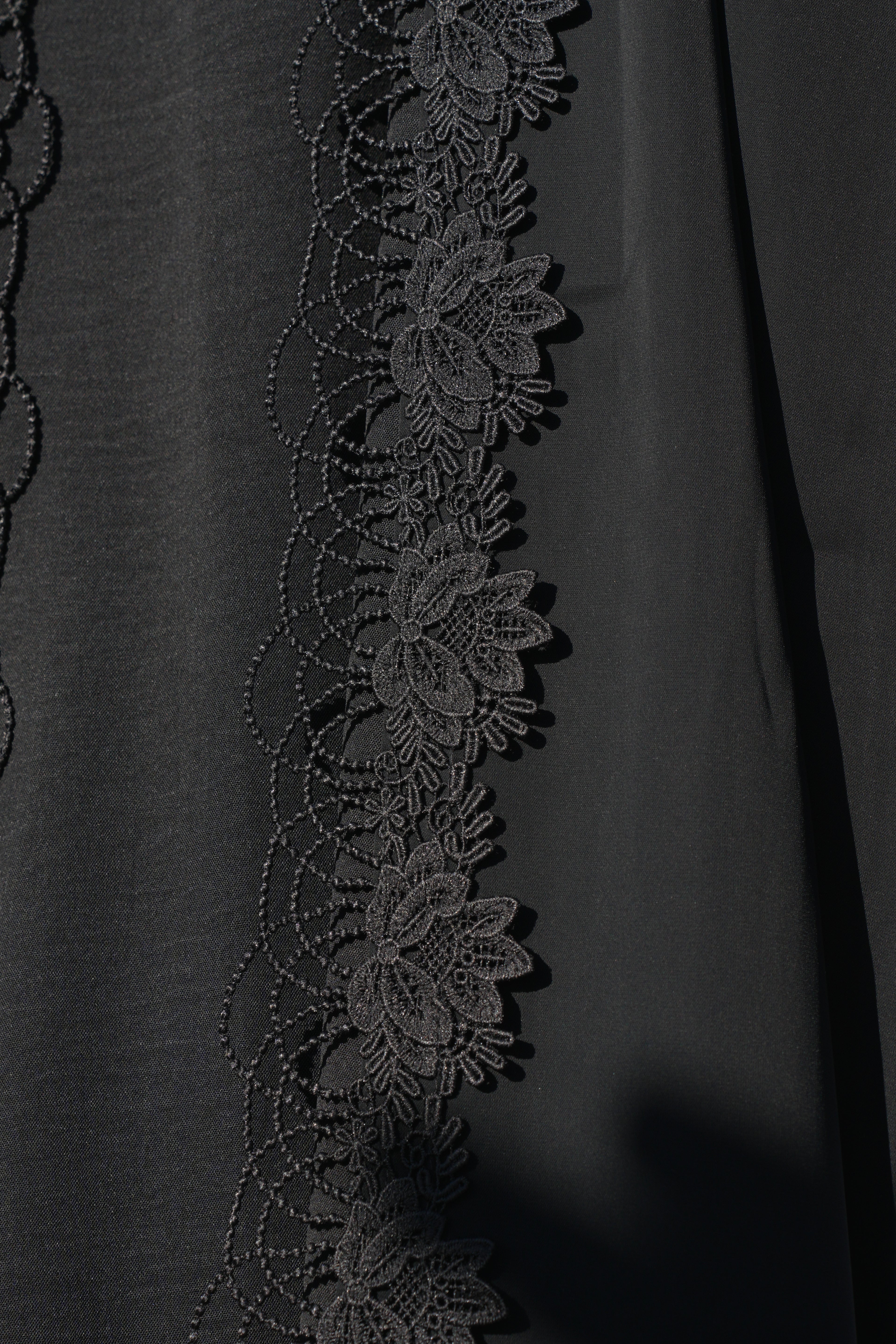 Nayelle Lace Abaya 4 Piece Set – Dark Grey Abaya with Hijab, Slip Dress & Rope
