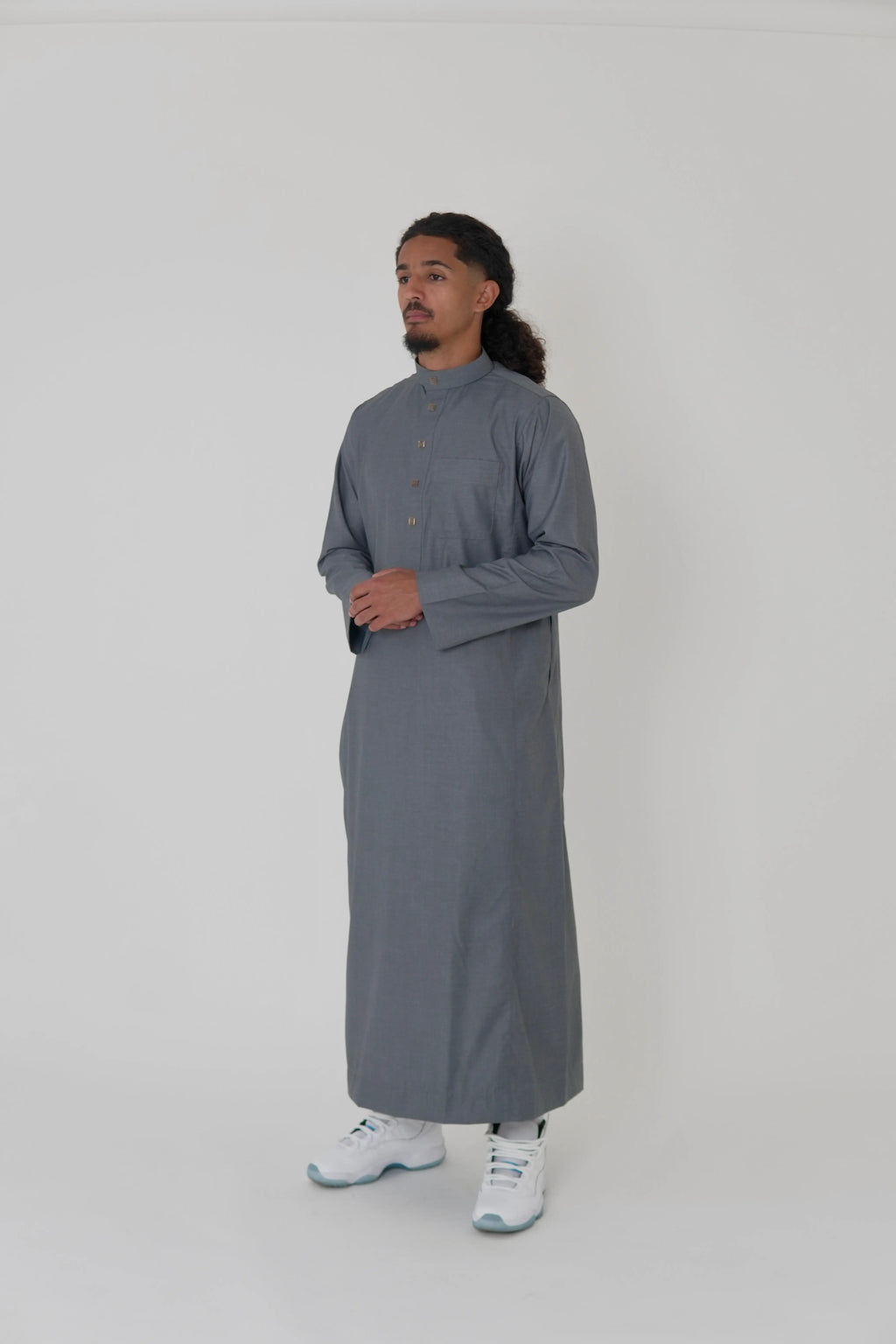Classic Heather Grey Saudi Thobe front view – From #1 Shop YAZIR – YAZIRCO