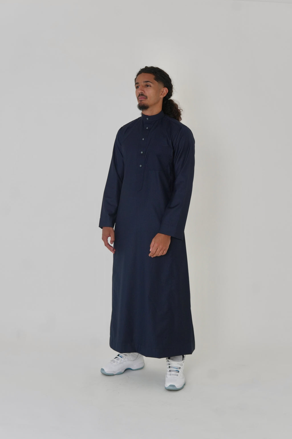 Classic Navy Saudi Thobe
