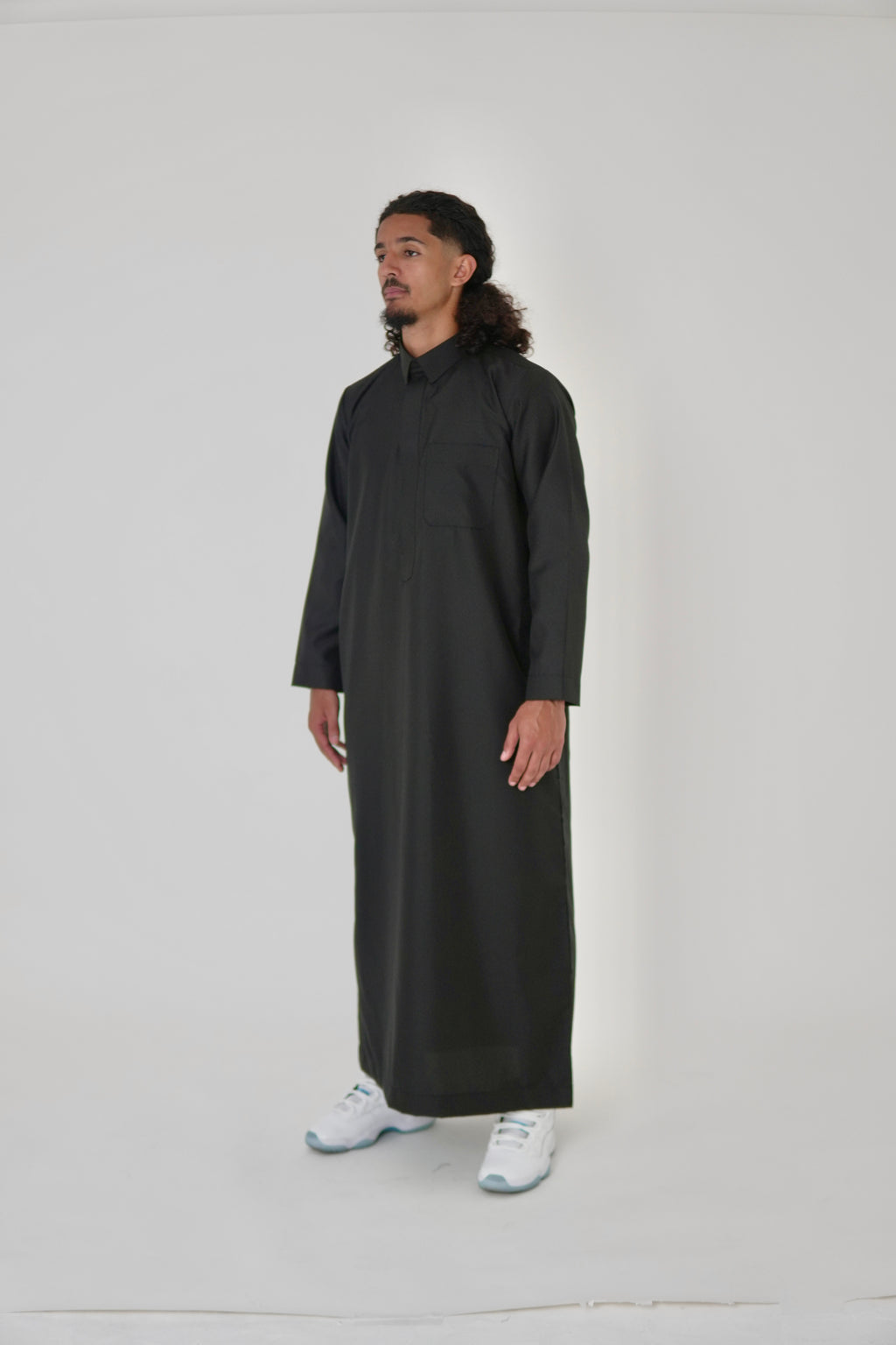 Premium Black Diamond Thobe