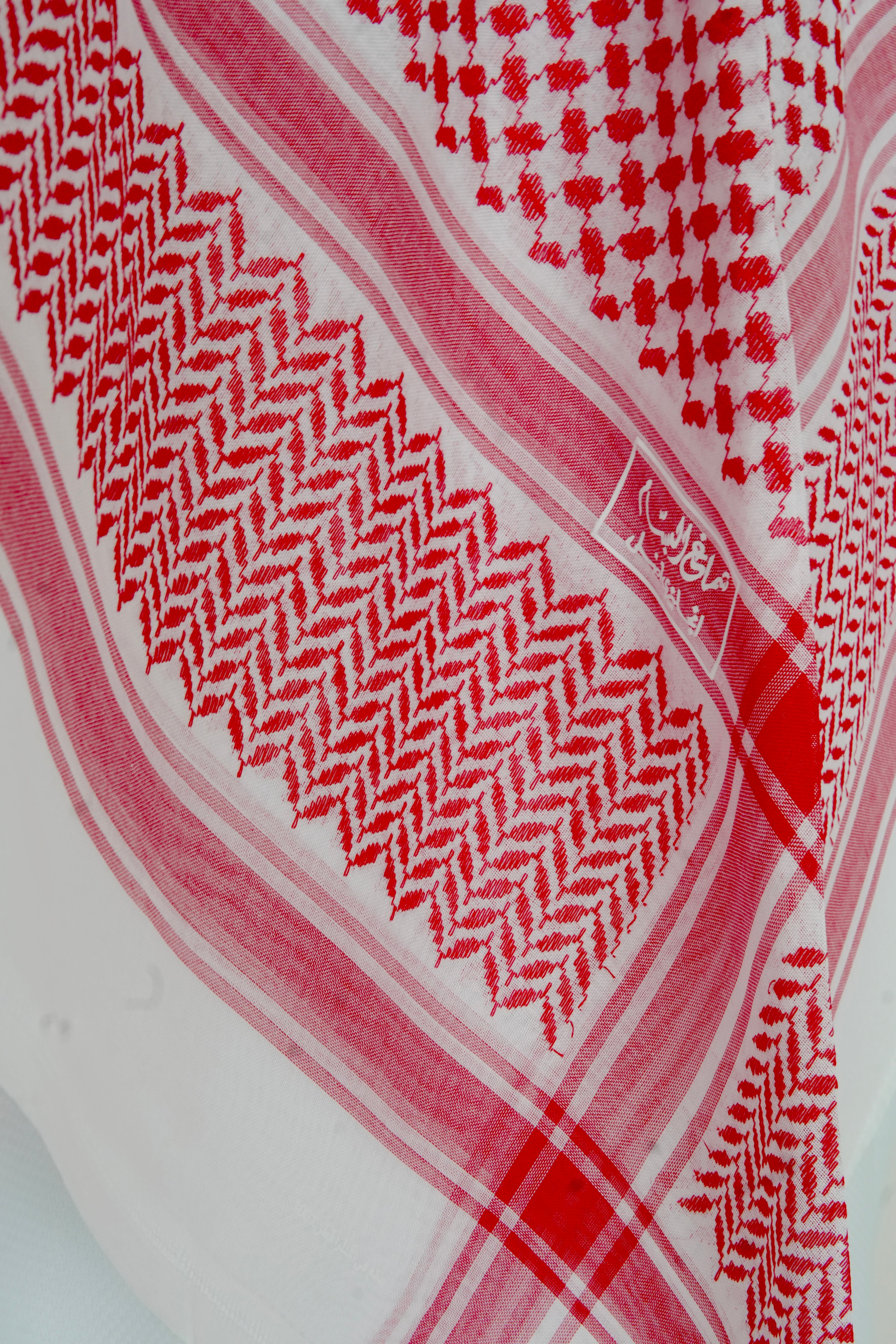 Saudi White & Red Scarf