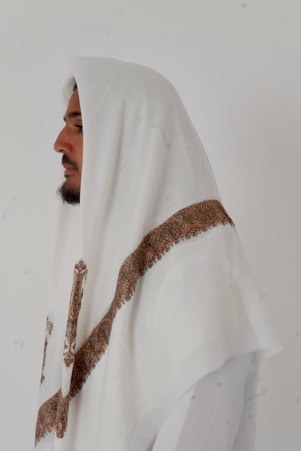 White & Light Brown Yemeni Shemagh