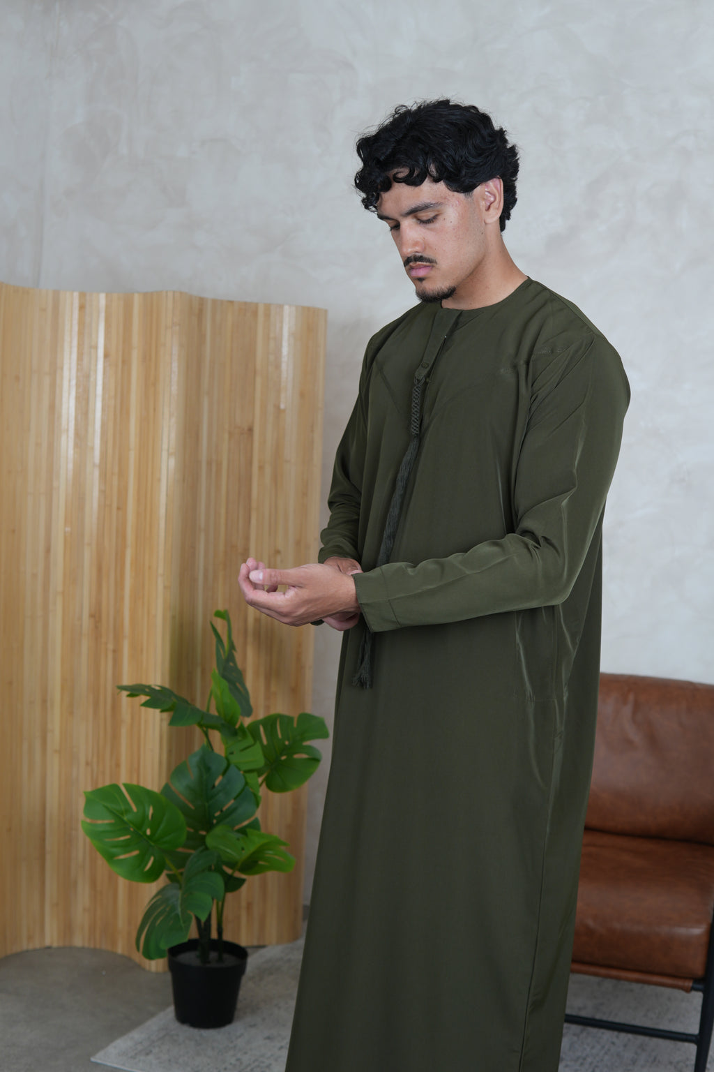 Luxury Khaki Lightweight Zibda Emirati Thobe