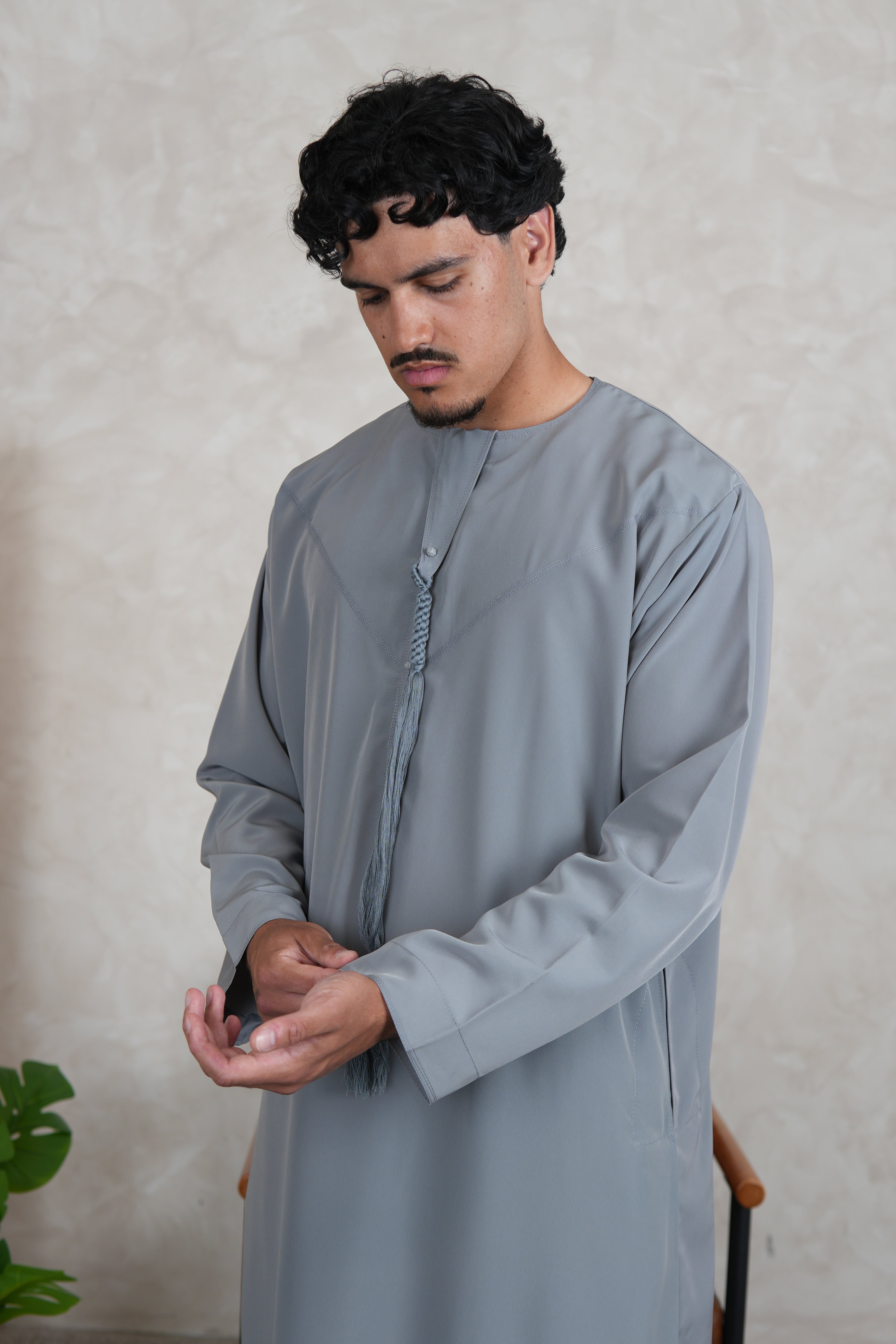 Luxury Grey Lightweight Zibda Emirati Thobe