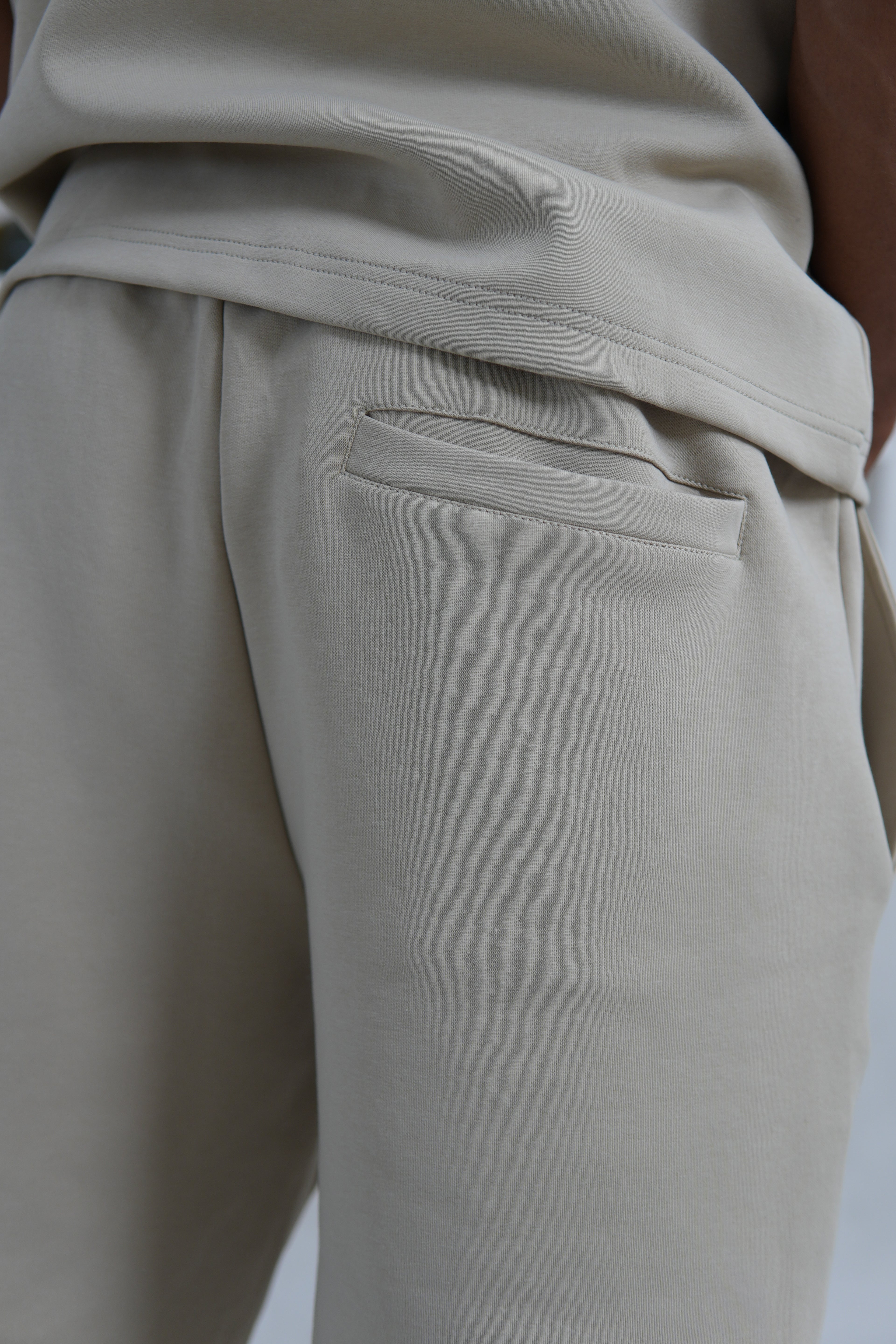 Men's Luxe Cream Knee Length Shorts