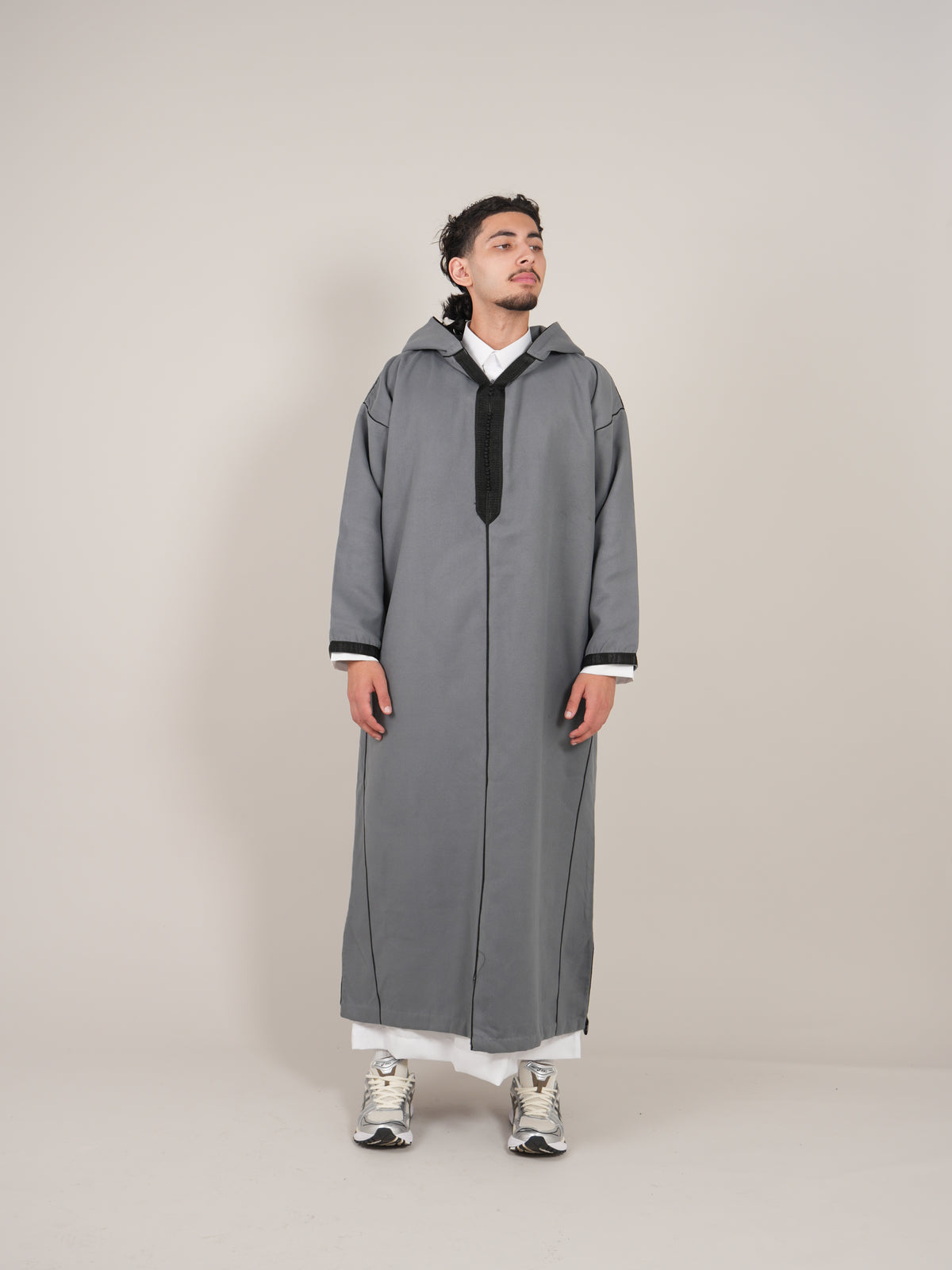 Grey & Black Moroccan Djellaba Thobe - Luxury Jubbah Made in Morocco - YAZIR