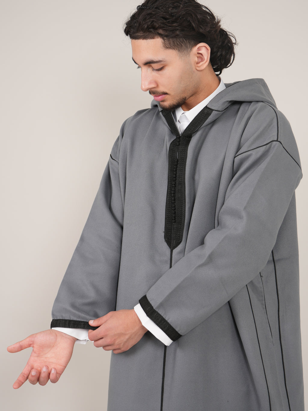 Grey & Black Moroccan Djellaba Thobe - Luxury Jubbah Made in Morocco - YAZIR