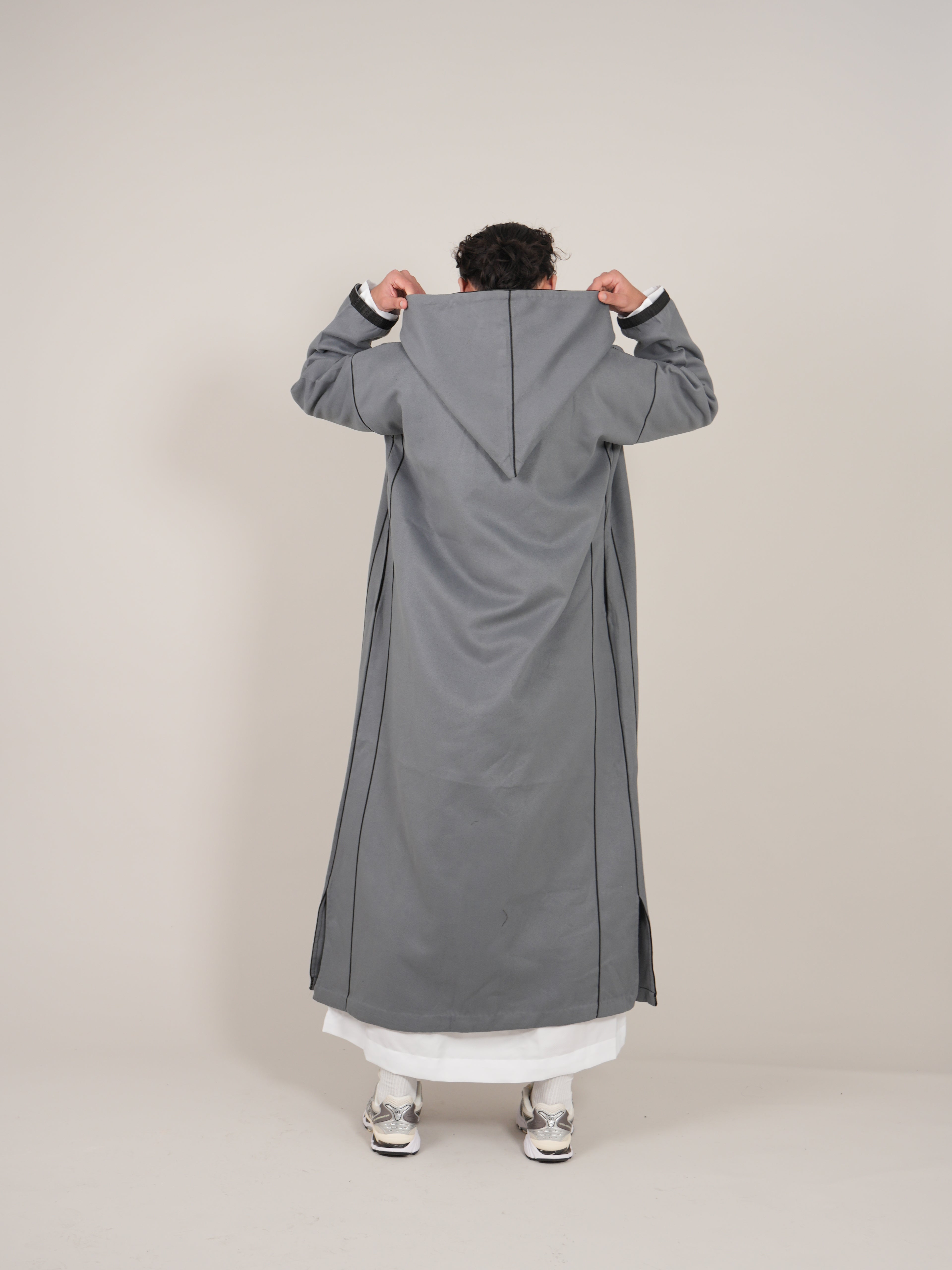 Grey & Black Moroccan Djellaba Thobe - Luxury Jubbah Made in Morocco - YAZIR