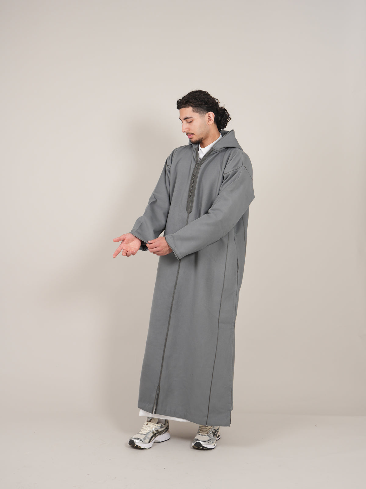 Grey Moroccan Djellaba Thobe - Luxury Jubbah Made in Morocco