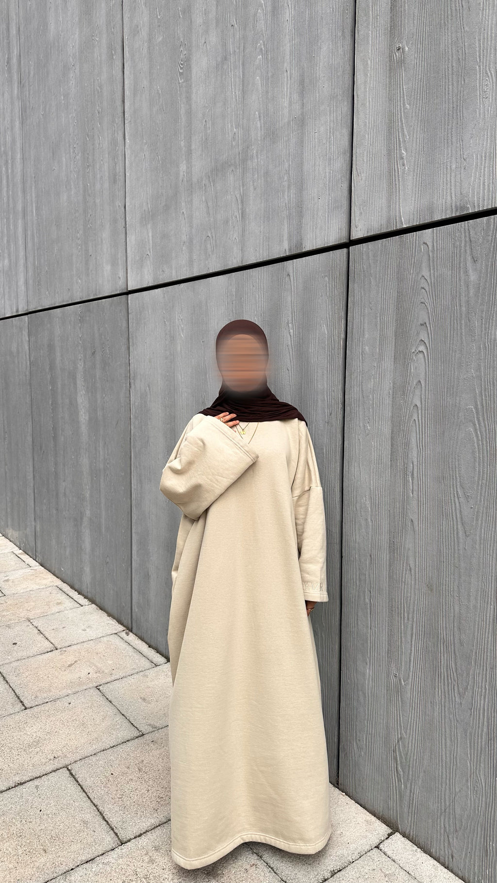 Layla Oat Premium Winter Abaya – Winter Edition