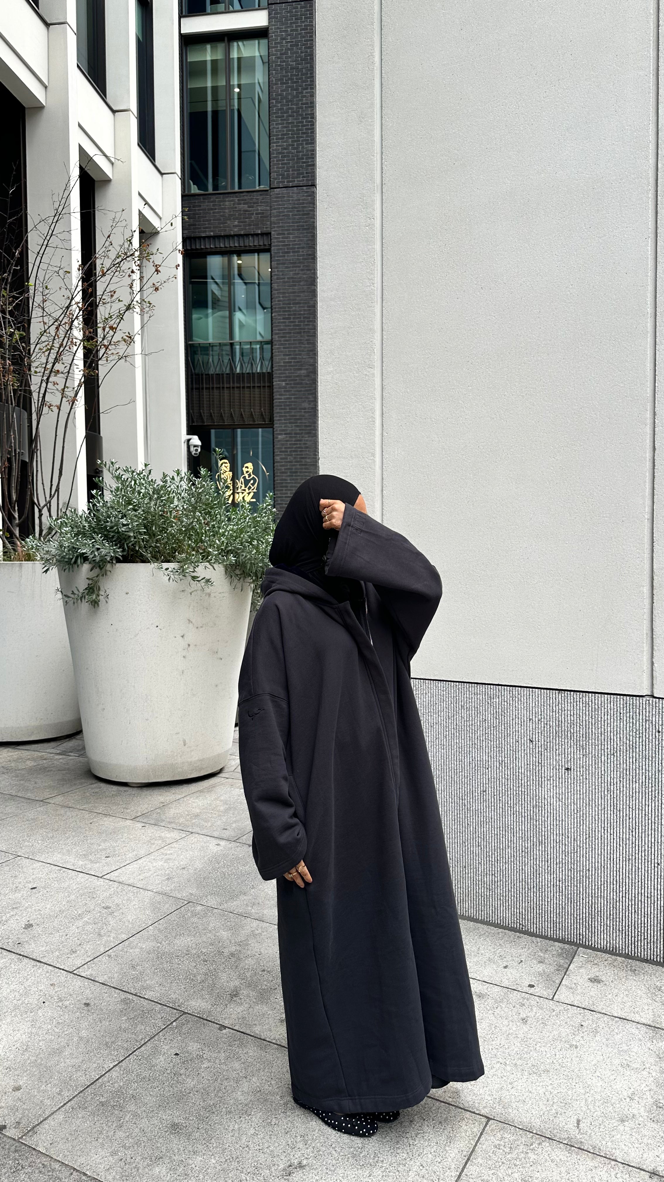 Hoodaya Night Black Winter Abaya