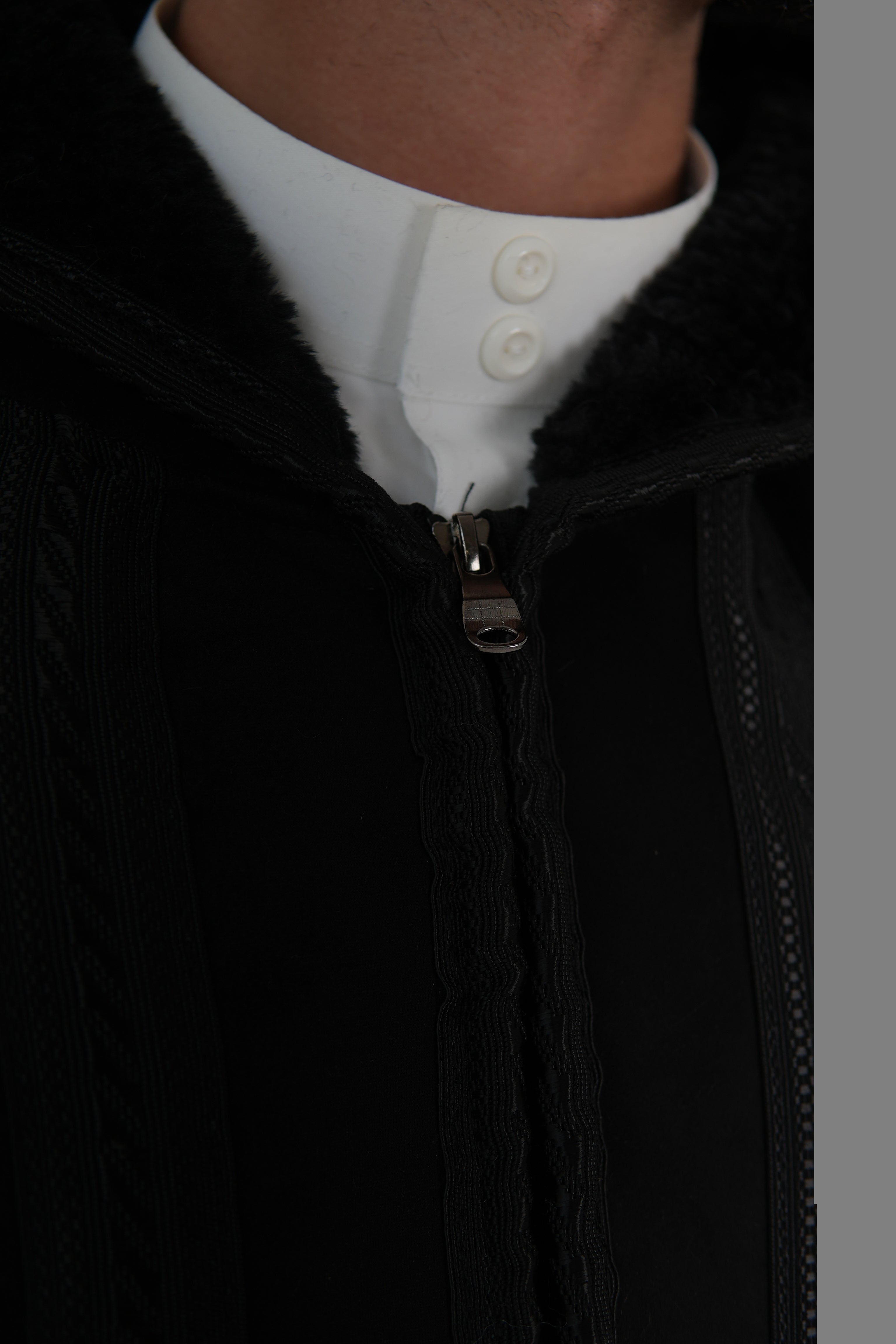 Men’s Farwa coat – Arabian winter bisht with faux fur lining